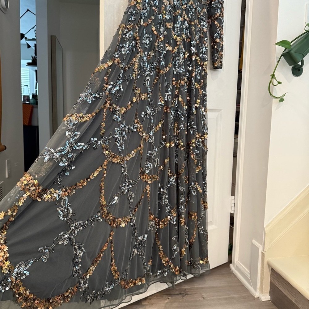 Mac Duggal Long Sleeve High Neck Cocktail Gown Size 14 NWT - Picture 3 of 12